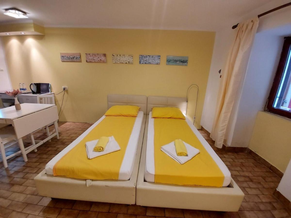 Terra Apartments Пиран Екстериор снимка