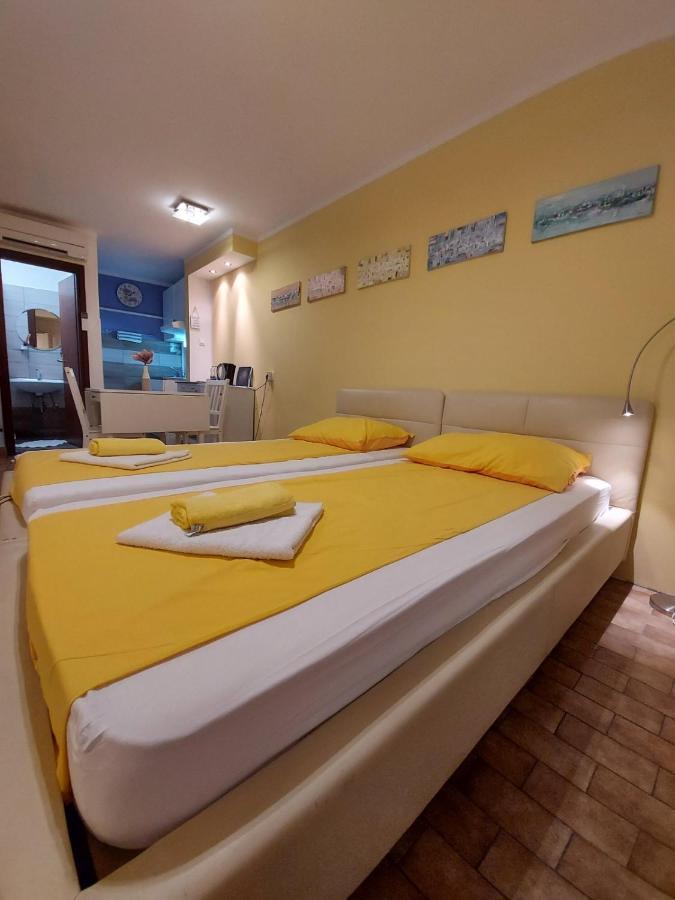 Terra Apartments Пиран Екстериор снимка