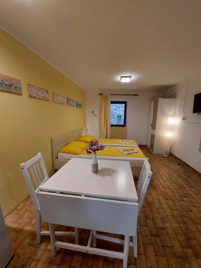 Terra Apartments Пиран Екстериор снимка