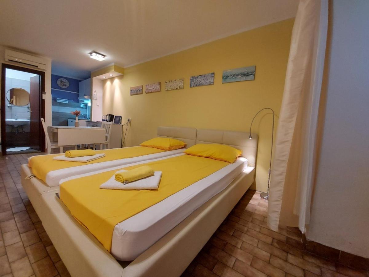 Terra Apartments Пиран Екстериор снимка